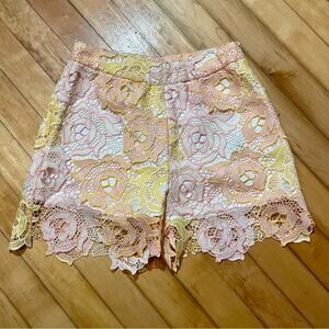 Paade Mode Floral Lace Shorts